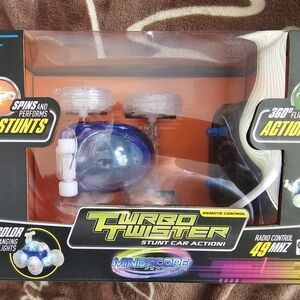 Turbo Twister Remote Control Stunt Car BLUE
